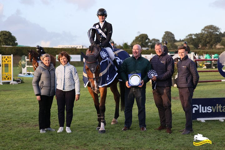 Niamh McEvoy Dominates Plusvital Premier Series with Victory at Irish Breeders Classic