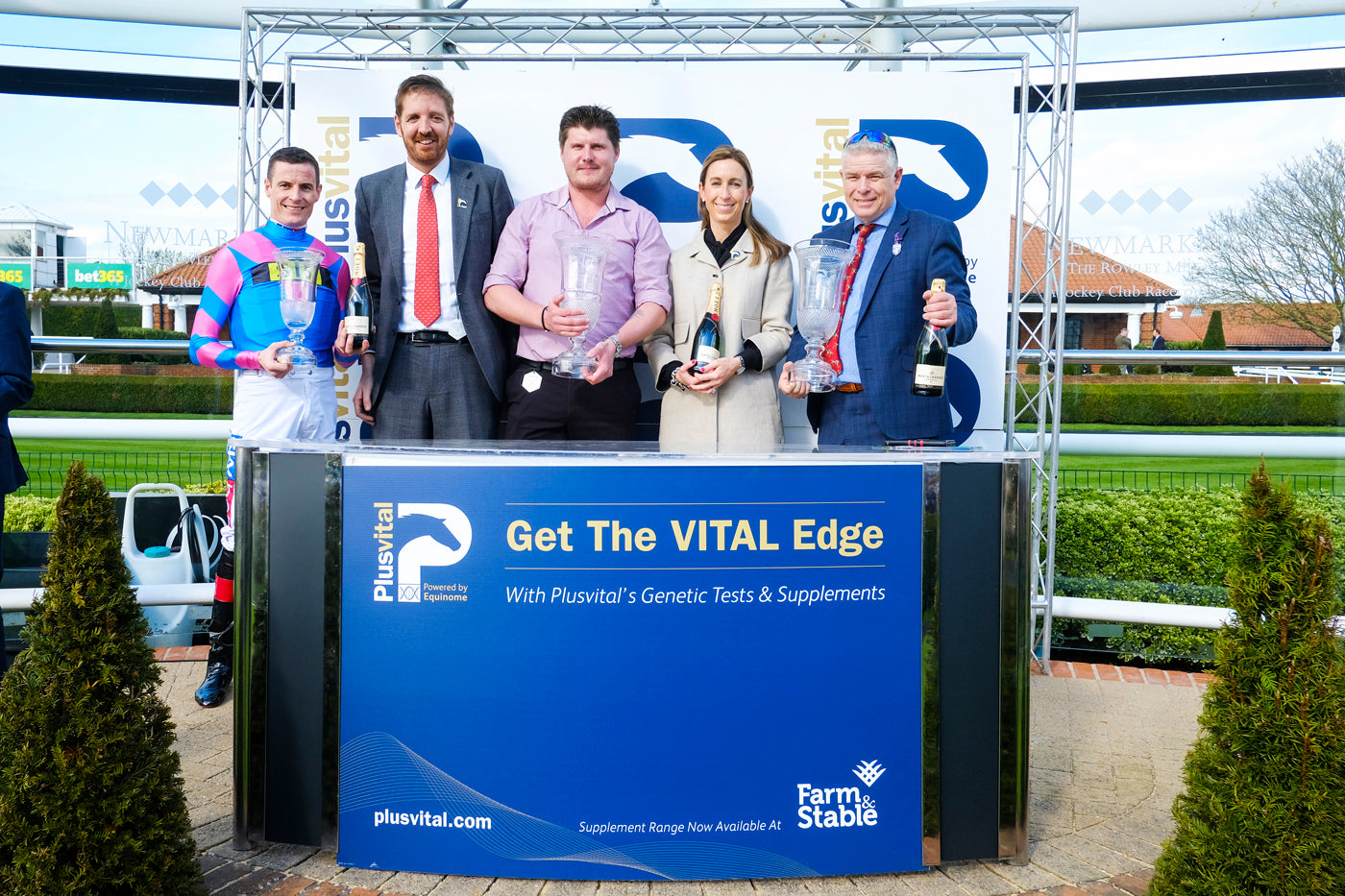Plusvital Sponsor Again At Newmarket Racecourse